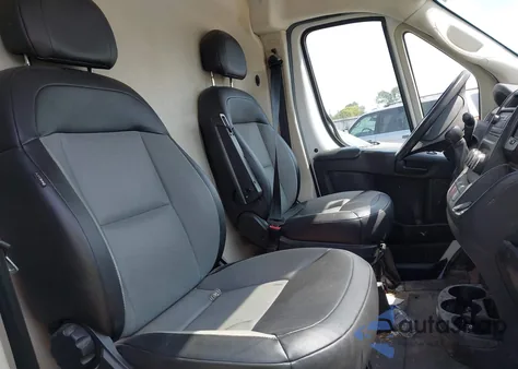 2017 Ram Promaster 2500 High Roof 159 Wb из США, поврежденный, VIN 3C6TRVDG1HES46842